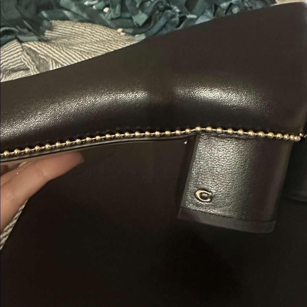 Coach Willa Black Leather Low Block Heel Pumps with Gold Beaded Trim-8.5 - Picture 7 of 11